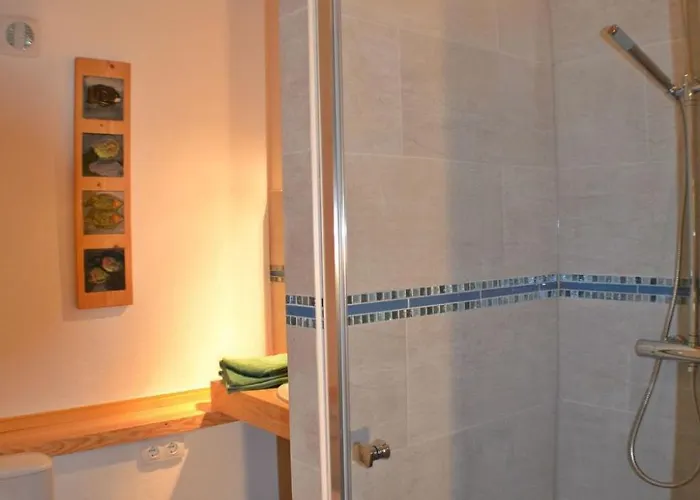 In Mit Privatem Pool By Interhome Sarraguzan